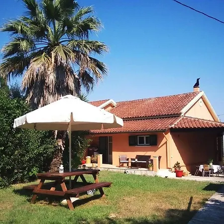 Lora's House Сasa de vacaciones *